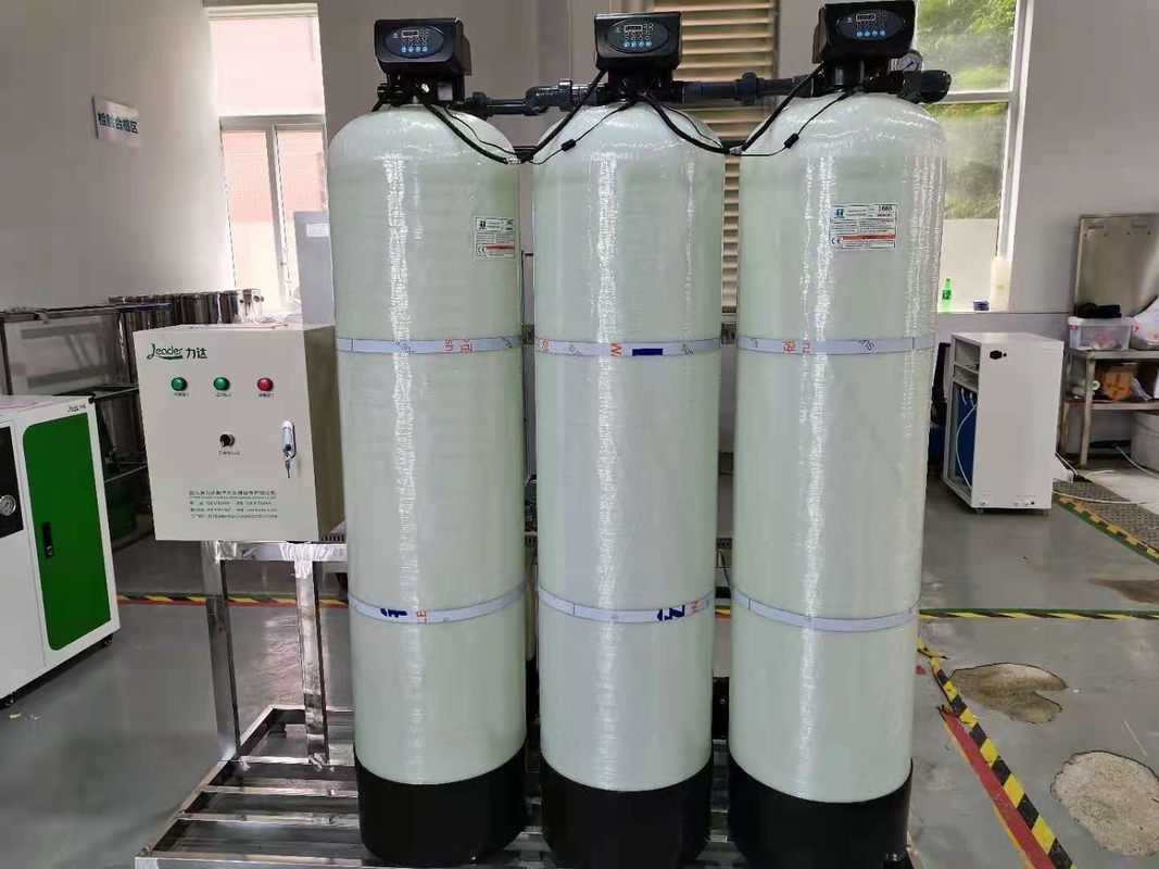 Умягчитель воды фильтра экрана касания PLC промышленный коммерчески для трудной воды