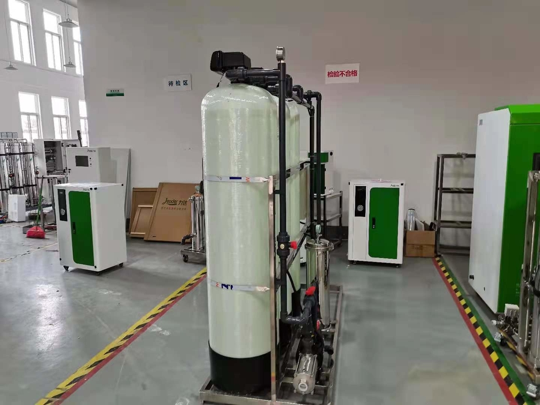 Умягчитель воды фильтра экрана касания PLC промышленный коммерчески для трудной воды